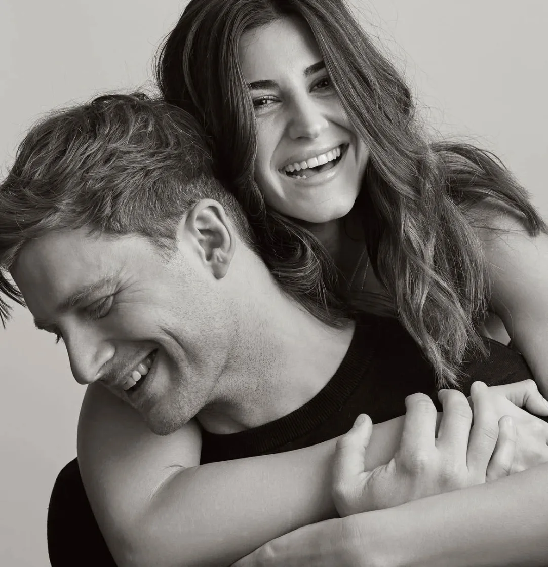 Isobel Freddie PHA Couple Real models3