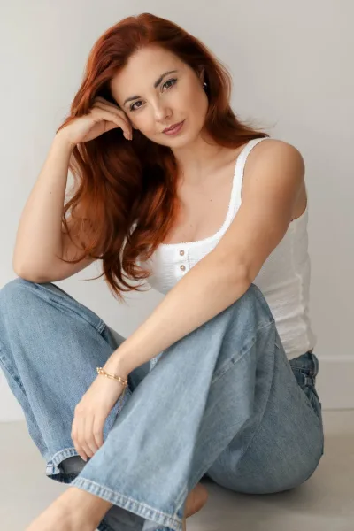 Hannah female pha model 2026 7